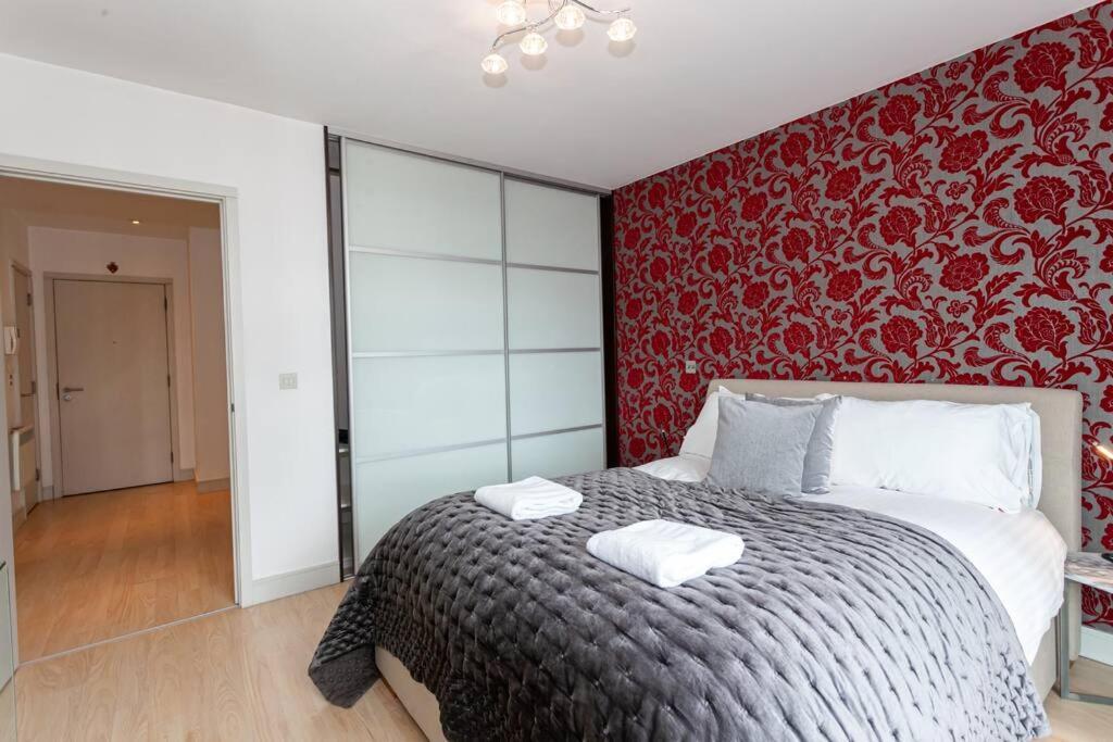 Iconic Luxury Manchester Apartment Экстерьер фото